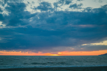 Obraz premium sunset over the sea