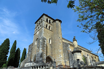 Fototapeta na wymiar Eglise Saint-Sauveur 