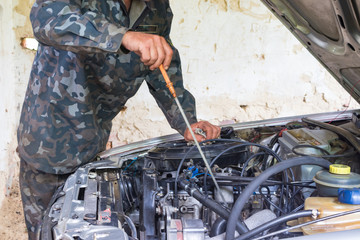 Oil change in a car engine