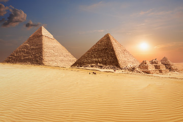 Fototapeta na wymiar The Pyramid of Khafre and the Pyramid of Menkaure in Giza, beautiful egyptian scenery