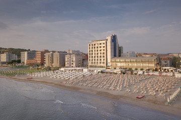 Spiaggia di pesaro con hotels