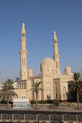 Fototapeta na wymiar Mosquée de Jumeirah à Dubaï, Émirats arabes unis