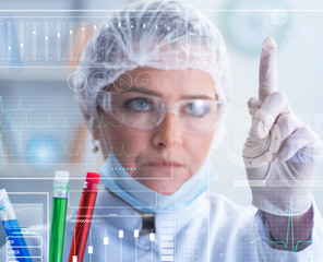 Woman doctor in telemedicine mhealth concept