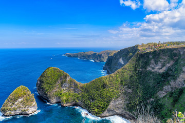 Fototapeta premium Aerial view of Kelingking Beach aka T-Rex Head Beach in Nusa Penida, Bali, Indonesia