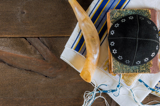 รูปภาพYarmulke – เลือกดูภาพถ่ายสต็อก เวกเตอร์ และวิดีโอ7,064 | Adobe Stock