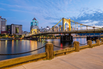 Fototapeta premium Blue Hour from the Allegheny Landing
