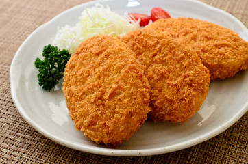 コロッケ