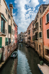 Obraz na płótnie Canvas Early morning in the center of Venice
