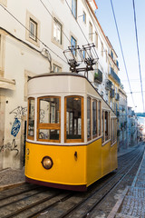 Fototapeta na wymiar Elevador de Bica en Lisboa, Portugal