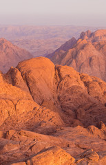 Fototapeta na wymiar Amazing Sunrise at Sinai Mountain, Beautiful dawn in Egypt, Beautiful view from the mountain 