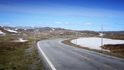 Hardangervidda road