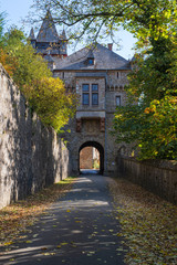 Fototapeta na wymiar Zugang zum Schloss von Braunfels/Deutschland