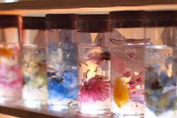 蝋燭と花と灯り