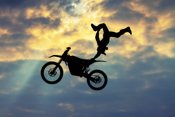 trial evolution at sunset