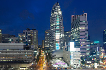 新宿駅西口　夜景