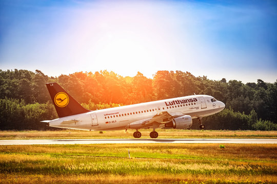 FRANKFURT,GERMANY: JUNE 22, 2017: Airbus A319 LUFTHANSA.
