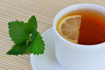 Morning tea with lemon