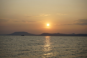 Obraz premium Balatonlelle Hungary Europe summer sunset over the lake
