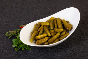 Pickled small cucumbers