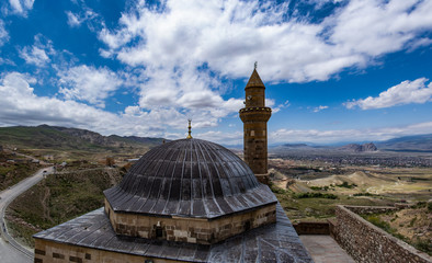 Dogubayazıt, Turkey: the mosque Eski Bayezid Cami and Ishak Pasha Palace, semi-ruined palace and...