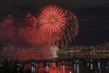 Fireworks Images, Stock Photos & Vectors