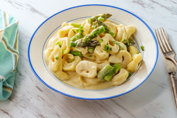Butter Parmesan Tortellini Alfredo