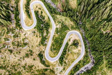 Winding mountain road, view from above.