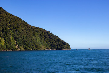Naklejka premium view of famous Mildford Sound, fjord in New Zealand
