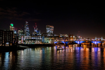 Fototapeta na wymiar London Thames Nighttime