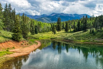 colorado mountain landscape during summer