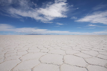 Fototapeta na wymiar Salar de Uyuni, amid the Andes in southwest Bolivia