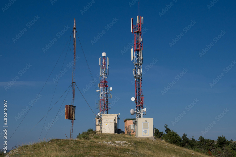 Wall mural antennes