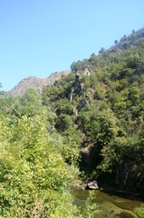 Fototapeta na wymiar Macédoine du Nord : Canyon de Matka (région de Skopje)