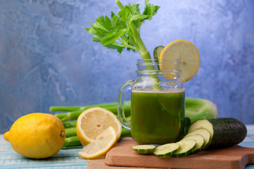 Dieta Detox, Jugo de apio, pepino y limón 