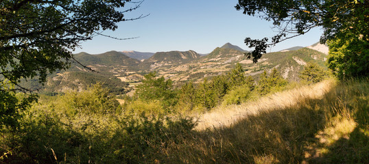 Montagne de Lèbre-Cuite depuis l'église de Saint-Cyrice, Étoile-Saint-Cyrice, La vallée du...