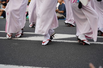 Fototapeta na wymiar Japanese Dance step 