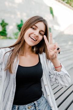 woman making selfie