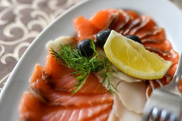 fish with lemon and parsley
