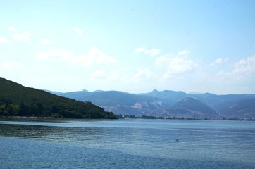 Mac&eacute;doine du Nord : travers&eacute;e du lac d&rsquo;Ohrid de Saint-Nahum vers Struga