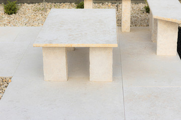 New ideas for landscapes and interiors made of natural stone and other materials and plants