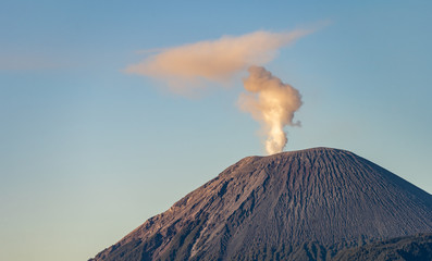 Vulkan Semeru - Indonesien