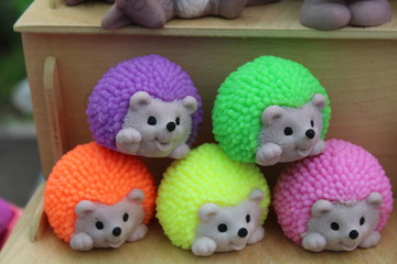 5 multi-colored hedgehogs