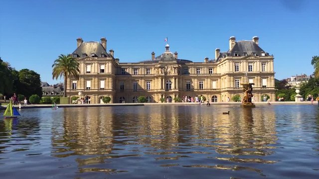 Time Lapse In The Luxembourg Garden, Paris, 4K