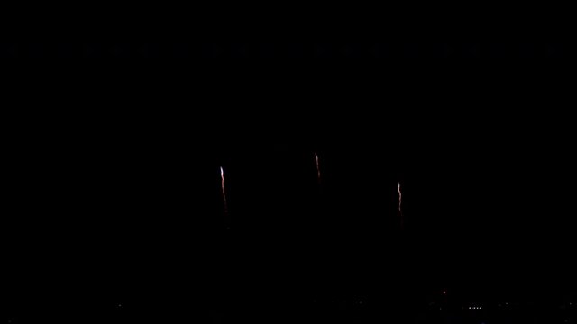 花火大会の打ち上げ花火