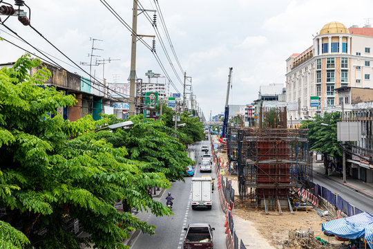 BANGKOK, THAILAND - JUN 24, 2019 : Bangkok, Thailand 2019. Bangkok Make a road the Khet Lat Phrao Road, Rush hour on the road traffic jam throughout Bangkok.
