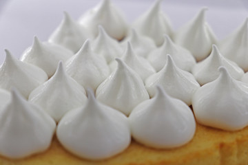 white cream pie