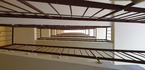 Obraz premium Stairs in a high-rise building. Concrete stairs. Steps in the entrance.