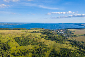 Fototapeta na wymiar landscape at the confluence of the Volga and Kama rivers