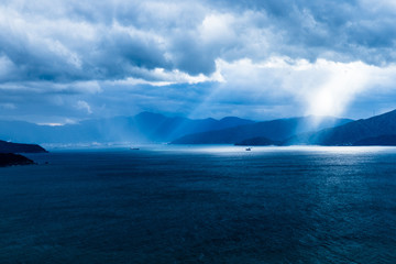 今にも神様が降りてきそうな風景ってたまにあるよね。