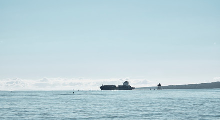 Auckland's Mission bay beach in mid-day time